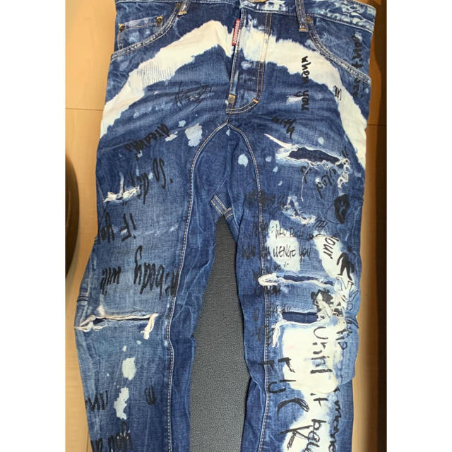 DSQUARED2/ディースクエアード/TIDY BIKER JEAN