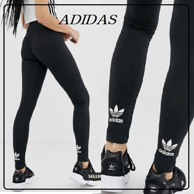 adidas(アディダス)の新品Mサイズ【adidasOriginals】トレフォイルレギンス レディースのレッグウェア(レギンス/スパッツ)の商品写真