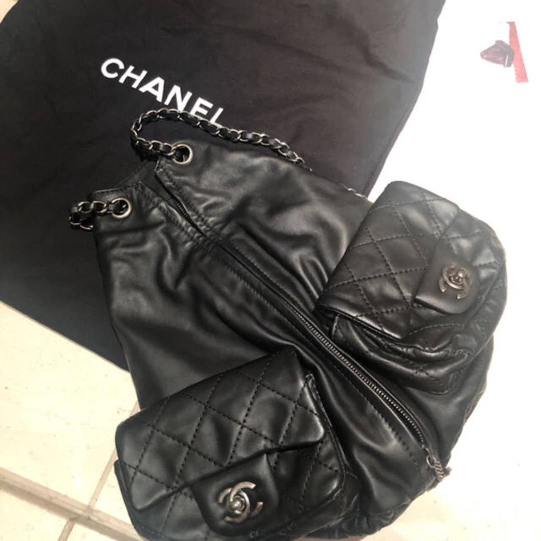 CHANEL マトラッセ　黒革　チェーン