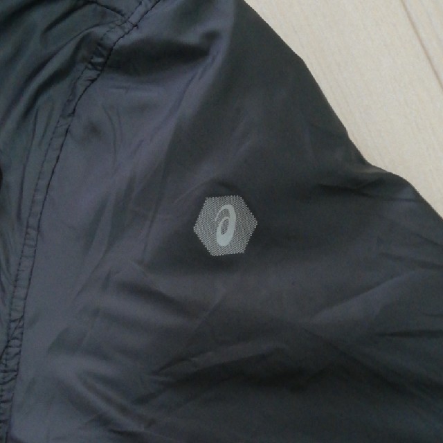 asics(アシックス)のアシックス　ナイロンジャケット メンズのジャケット/アウター(ナイロンジャケット)の商品写真