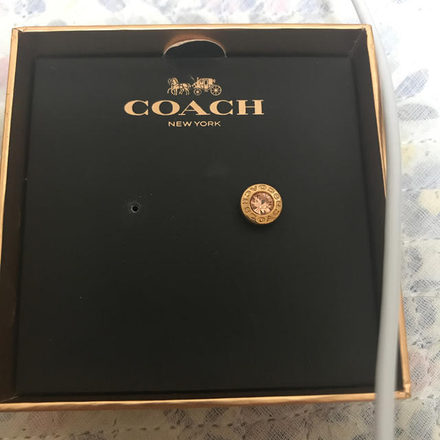 COACH(コーチ)のコーチ ピンクゴールドピアス レディースのアクセサリー(ピアス)の商品写真