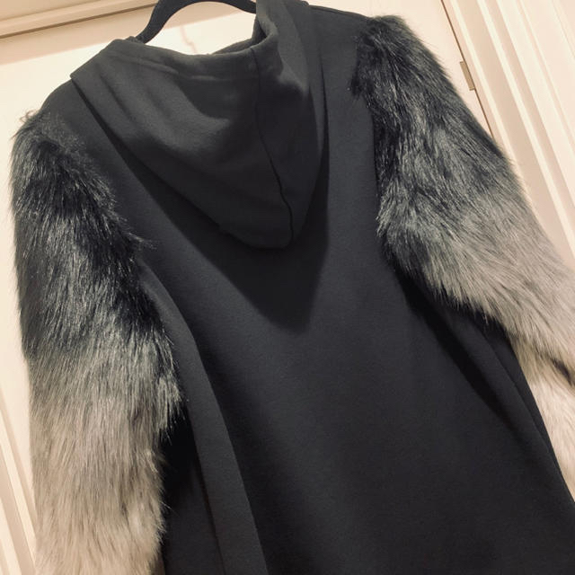 ZARA ♥︎お袖ファー♥︎パーカーワンピ♥︎ビッグパーカー♥︎オーバーパーカー