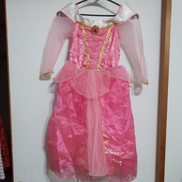 Disney(ディズニー)のコスプレ ドレス オーロラ姫 ディズニー 120 キッズ/ベビー/マタニティのキッズ服女の子用(90cm~)(ドレス/フォーマル)の商品写真