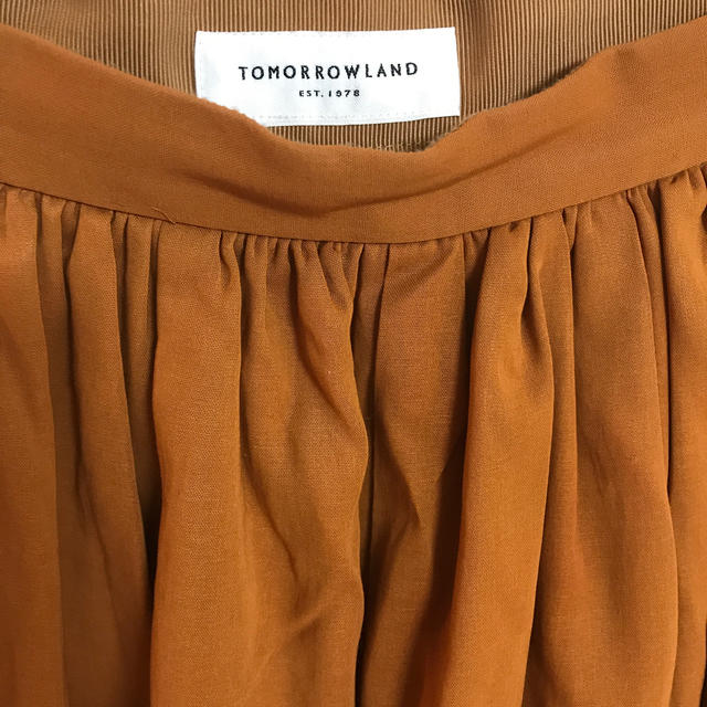 TOMORROWLAND(トゥモローランド)のTOMORROW LAND ボトムス レディースのスカート(ひざ丈スカート)の商品写真