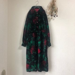 サンタモニカ(Santa Monica)のusedヴィンテージ古着薔薇柄ベルベットワンピース(ロングワンピース/マキシワンピース)