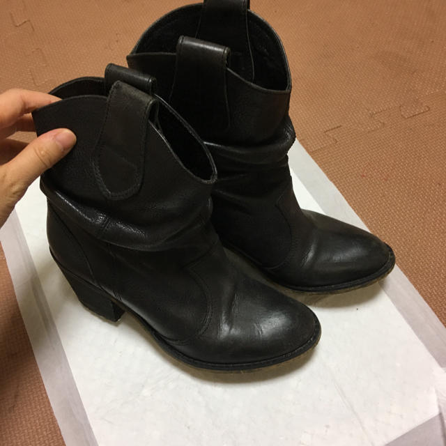 プールサイド (日本製) 黒の本革ブーツ