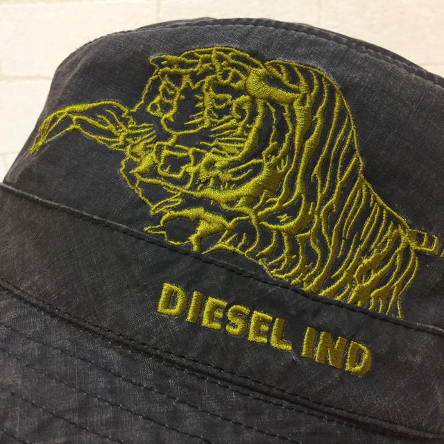 DIESEL(ディーゼル)のDIESEL  ハット 虎  帽子 メンズの帽子(ハット)の商品写真