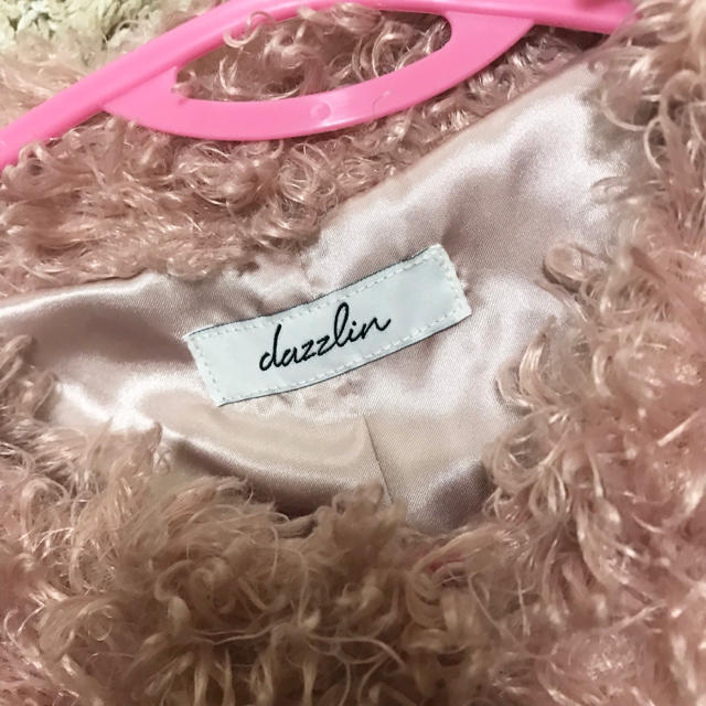 dazzlin(ダズリン)のdazzlin ファーコート レディースのジャケット/アウター(毛皮/ファーコート)の商品写真