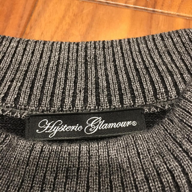 HYSTERIC GLAMOUR(ヒステリックグラマー)のHYSTERIC GLAMOURグレーニット レディースのトップス(ニット/セーター)の商品写真