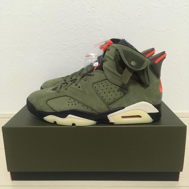 NIKE(ナイキ)の本物最安値 26.5 travis scott  air jordan 6 メンズの靴/シューズ(スニーカー)の商品写真