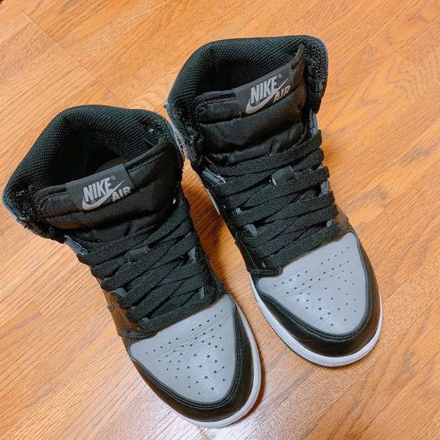 NIKE(ナイキ)の専用　NIKE AIR JORDAN 1 OG SHADOW メンズの靴/シューズ(スニーカー)の商品写真