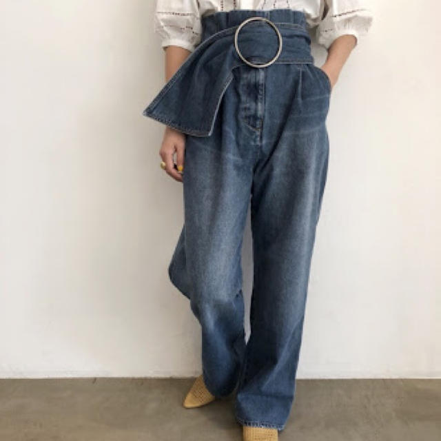 Ameri VINTAGE(アメリヴィンテージ)のsolov SASH BELT DENIM   レディースのパンツ(デニム/ジーンズ)の商品写真