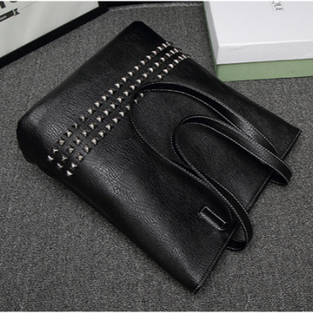 新品 レザー トートバッグ 大容量 PUレザー ブラック ビジネス 黒 メンズのバッグ(トートバッグ)の商品写真