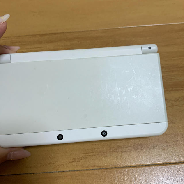 ニンテンドー3DS(ニンテンドー3DS)の3DS 本体 エンタメ/ホビーのゲームソフト/ゲーム機本体(携帯用ゲーム機本体)の商品写真