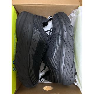 HOKA ONE ONE BONDI6(スニーカー)