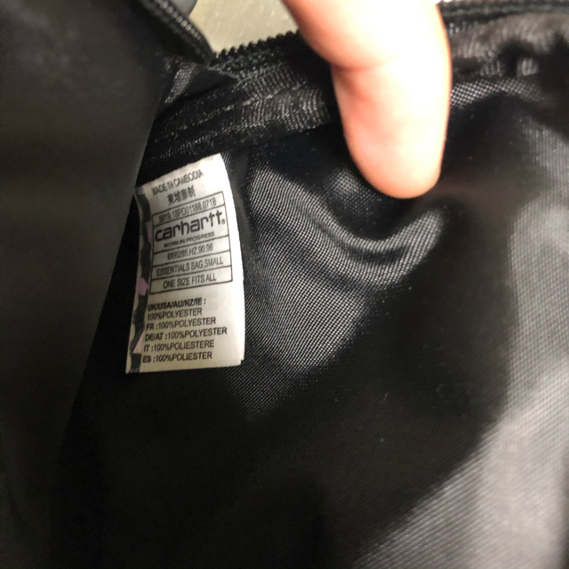 carhartt(カーハート)のカーハート　サコッシュ メンズのバッグ(ショルダーバッグ)の商品写真