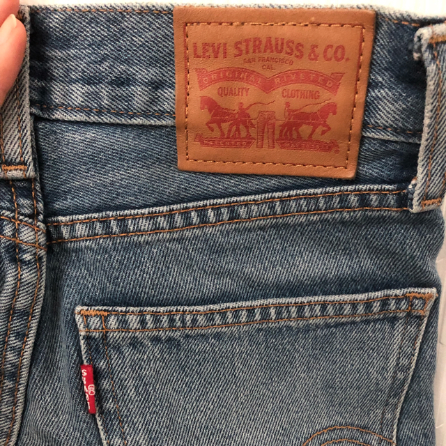 Levi's(リーバイス)のリーバイス デニム ジーンズ レディースのパンツ(デニム/ジーンズ)の商品写真