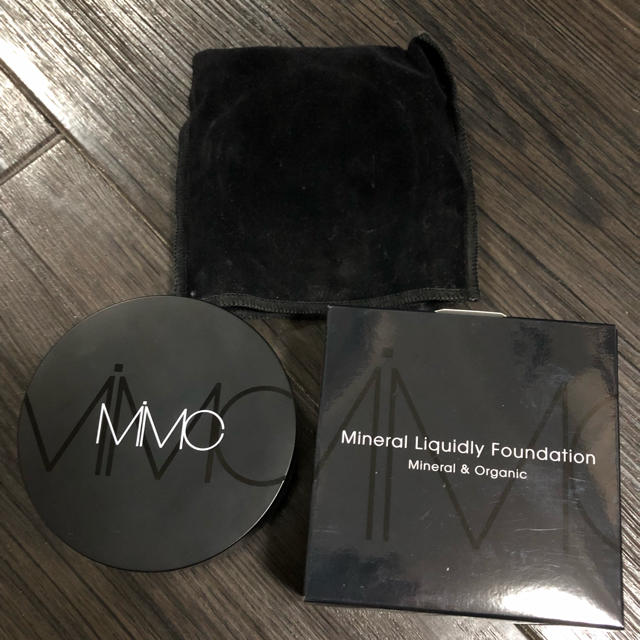 MiMC(エムアイエムシー)のMIMC ミネラルリキッドリーファンデーション 101アイボリー コスメ/美容のベースメイク/化粧品(ファンデーション)の商品写真