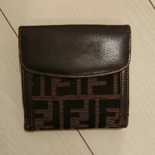 フェンディ(FENDI)の正規品☆良品☆綺麗☆FENDI 折り財布(折り財布)