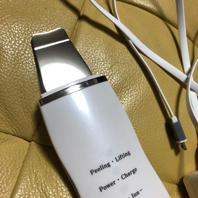 毛穴　美顔器 スマホ/家電/カメラの美容/健康(フェイスケア/美顔器)の商品写真