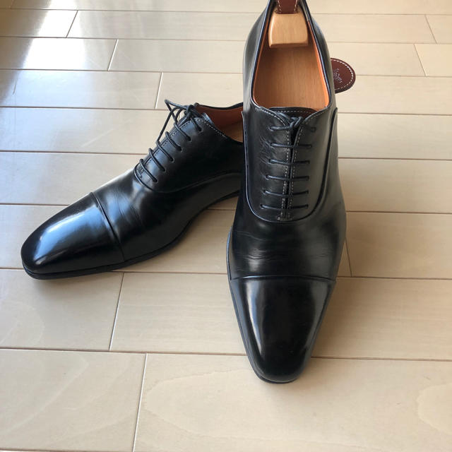 Santoni - Santoni（サントーニ）ストレートチップ 5.5 黒（ブラック）の通販 by タックン's shop｜サントーニならラクマ