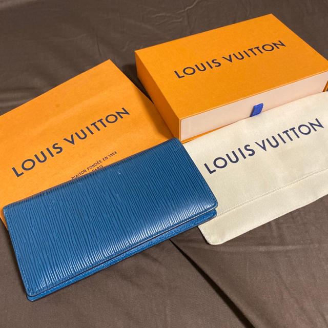 メンズLOUIS VUITTON  エピ　長財布