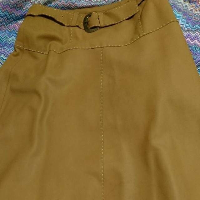 JAEGER(イエーガー)の⤵️EAGER ｲｪｰｶﾞｰ レザースカート レディースのスカート(ひざ丈スカート)の商品写真