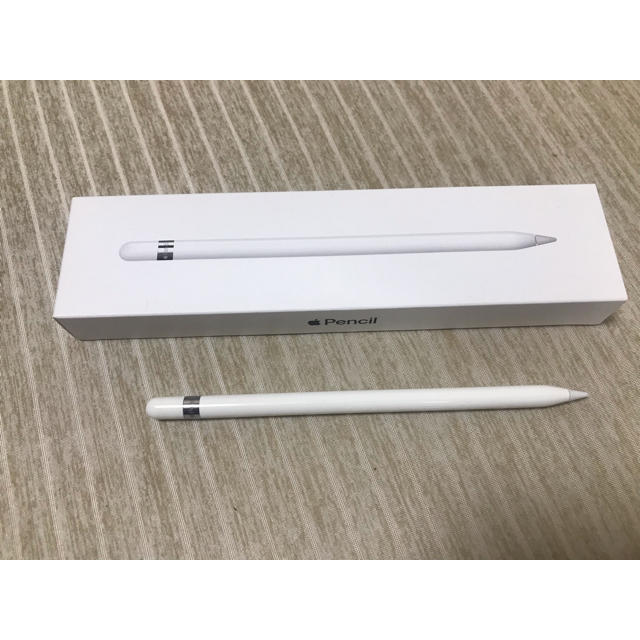 Apple(アップル)のiPadAir第3世代256G【Wi-Fiモデル】＋スマートキーボード＋ペンシル スマホ/家電/カメラのPC/タブレット(タブレット)の商品写真