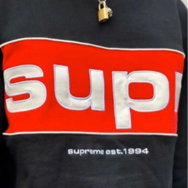 Supreme(シュプリーム)のsupreme Piping Crewneck  Mサイズ  黒 メンズのトップス(スウェット)の商品写真