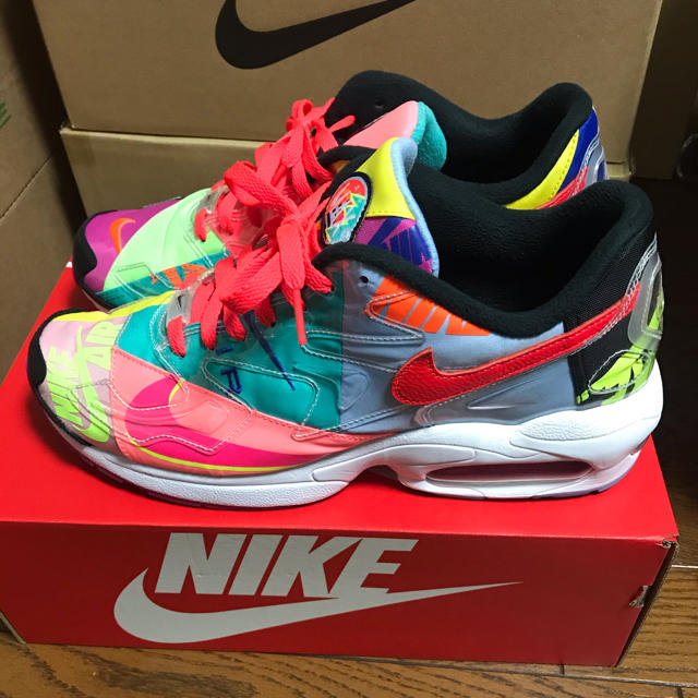 NIKE(ナイキ)のnike air max2 light qs 28.5cm メンズの靴/シューズ(スニーカー)の商品写真