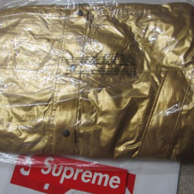 Supreme(シュプリーム)のMＳ2枚 Supreme The North Face ゴールド マウンテン メンズのジャケット/アウター(マウンテンパーカー)の商品写真