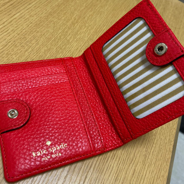 kate spade new york(ケイトスペードニューヨーク)の二つ折り財布 レディースのファッション小物(財布)の商品写真