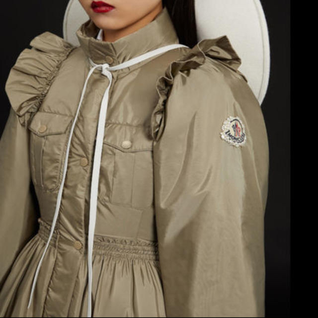 4 MONCLER SIMONE ROCHA MADELEINEダウンコート 4 MONCLER SIMONE ROCHA MADELEINEダウンコート