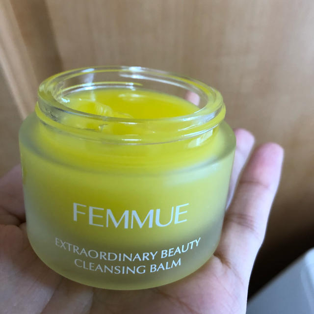 Cosme Kitchen(コスメキッチン)のFEMMUE ビューティクレンジングバーム コスメ/美容のスキンケア/基礎化粧品(クレンジング/メイク落とし)の商品写真