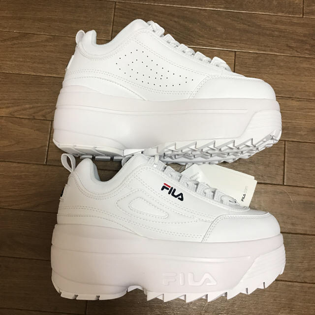 FILA(フィラ)のうさぎ@様専用です！ レディースの靴/シューズ(スニーカー)の商品写真