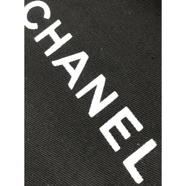 CHANEL(シャネル)のCHANEL 巾着袋/２枚セット レディースのファッション小物(ポーチ)の商品写真