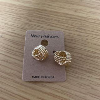 ピアス (ピアス)