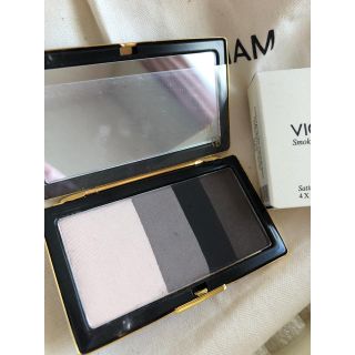 VICTORIA BECKHAM BEAUTYヴィクトリアベッカム　アイシャドウ