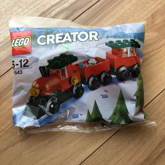 Lego(レゴ)の【新品未開封】レゴ トレイン クリスマス  キッズ/ベビー/マタニティのおもちゃ(積み木/ブロック)の商品写真