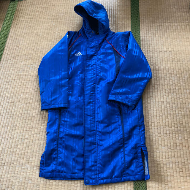 adidas(アディダス)のベンチコート140センチ キッズ/ベビー/マタニティのキッズ服男の子用(90cm~)(コート)の商品写真