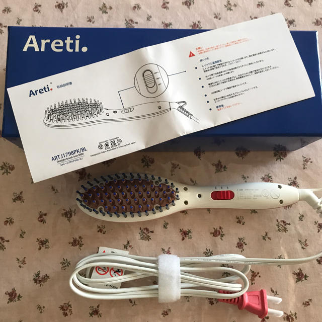 Areti. アレティ ストレートブラシアイロン ミニ スマホ/家電/カメラの美容/健康(ヘアアイロン)の商品写真