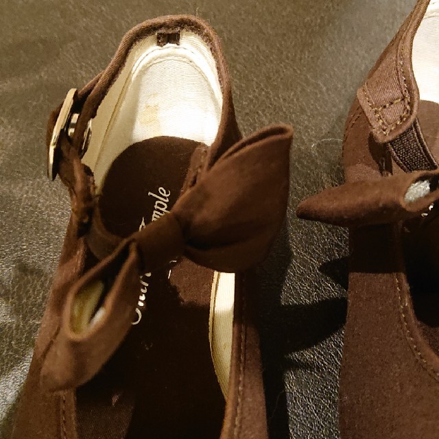 Shirley Temple(シャーリーテンプル)の未使用 シャーリーテンプル リボンストラップシューズ キッズ/ベビー/マタニティのキッズ靴/シューズ(15cm~)(スニーカー)の商品写真