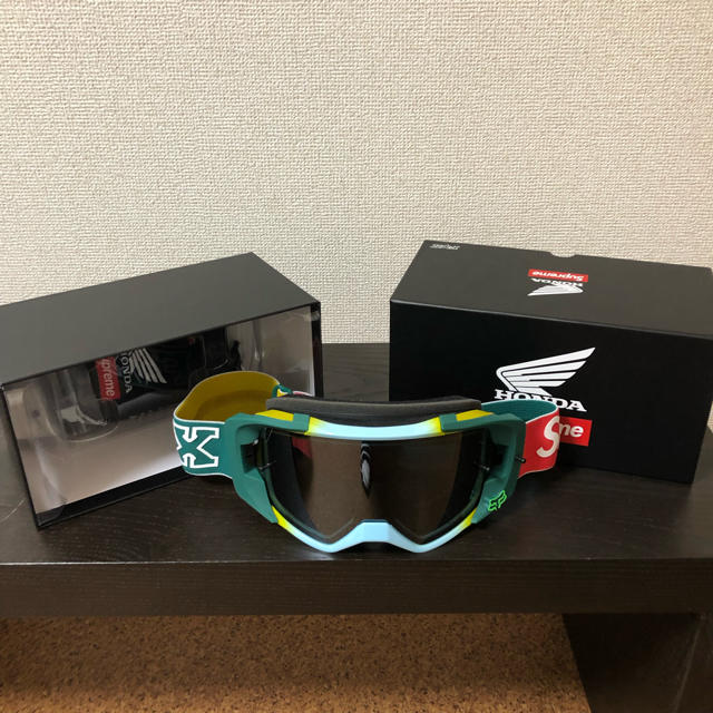 Supreme®/Honda® Fox® Racing Vue Goggles