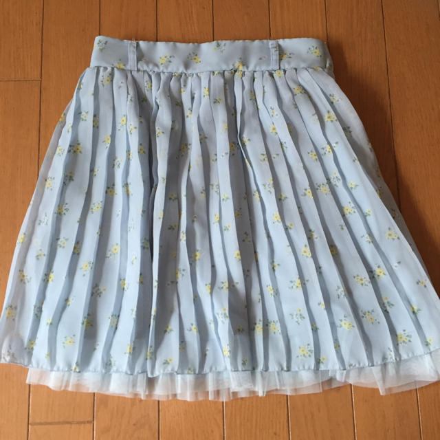 HONEYS(ハニーズ)のHoneys シフォンプリーツスカート 水色 レディースのスカート(ミニスカート)の商品写真