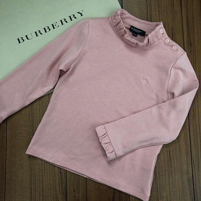 BURBERRY(バーバリー)のバーバリー タートルネック 110 キッズ/ベビー/マタニティのキッズ服女の子用(90cm~)(その他)の商品写真