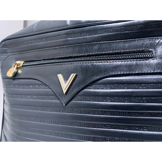 VALENTINO(ヴァレンティノ)のヴァレンティノのショルダーバッグ レディースのバッグ(ショルダーバッグ)の商品写真