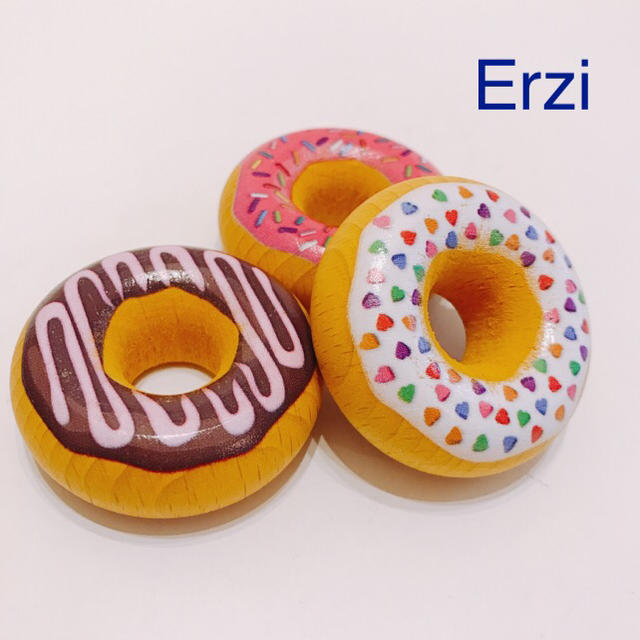 Erzi ドーナツ3種 木のおもちゃ 木のおままごと キッズ/ベビー/マタニティのおもちゃ(その他)の商品写真