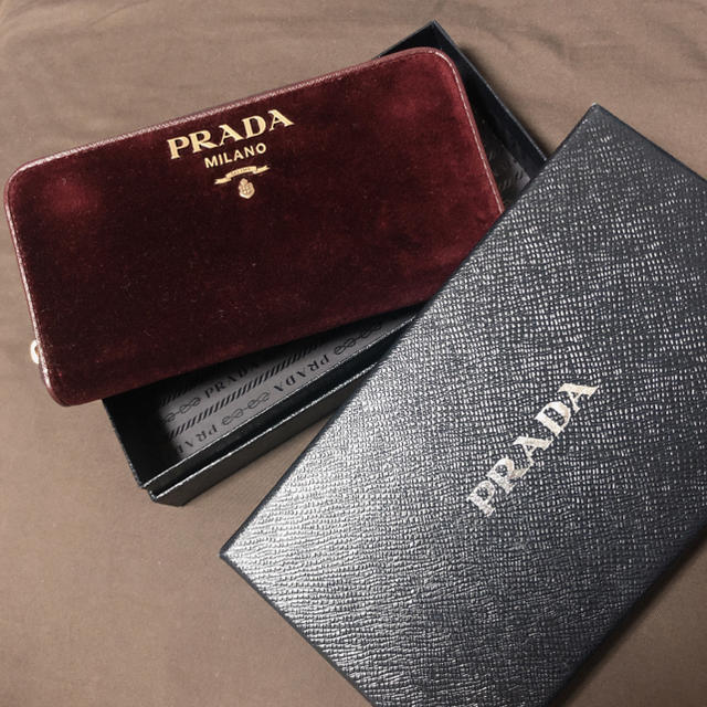プラダ　PRADA 財布財布
