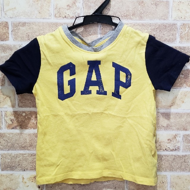 GAP(ギャップ)のGAP　Tシャツ95　 キッズ/ベビー/マタニティのキッズ服男の子用(90cm~)(Tシャツ/カットソー)の商品写真