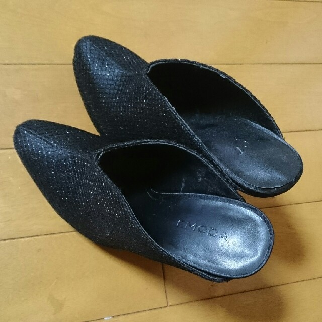 EMODA(エモダ)の新品未使用エモダミュールS黒 レディースの靴/シューズ(ミュール)の商品写真